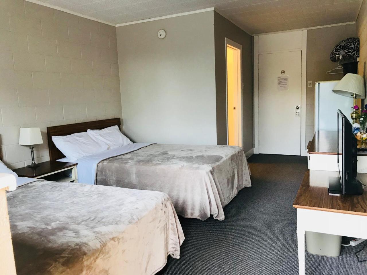 Manitou Motor Inn المظهر الخارجي الصورة